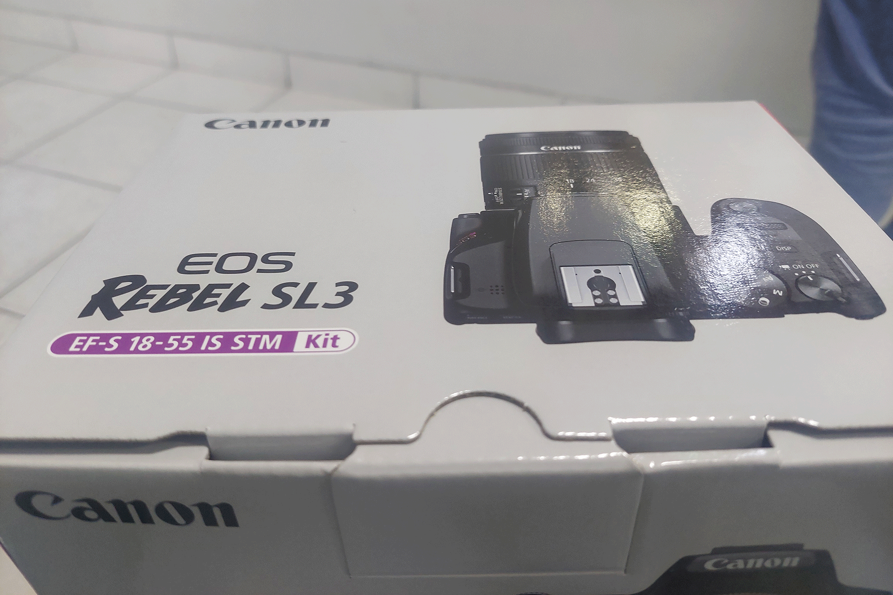 Canon--SL3-con-lente-18-55MMis-STM