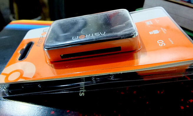 multilector-de-memorias-ASTROM2